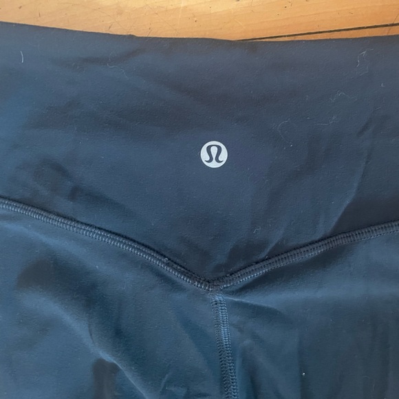 Lulu Lemon, Gray Align Joggers - Picture 4 of 5